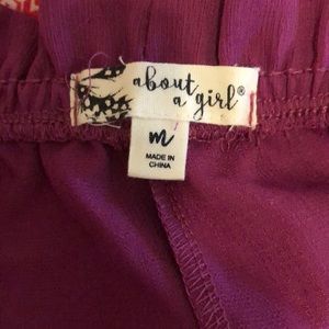 Size medium flowy shorts